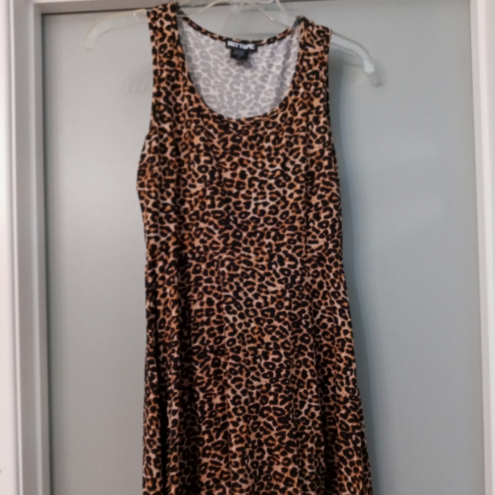 Hot Topic Leopard Skater Dress - Picture 2 of 6